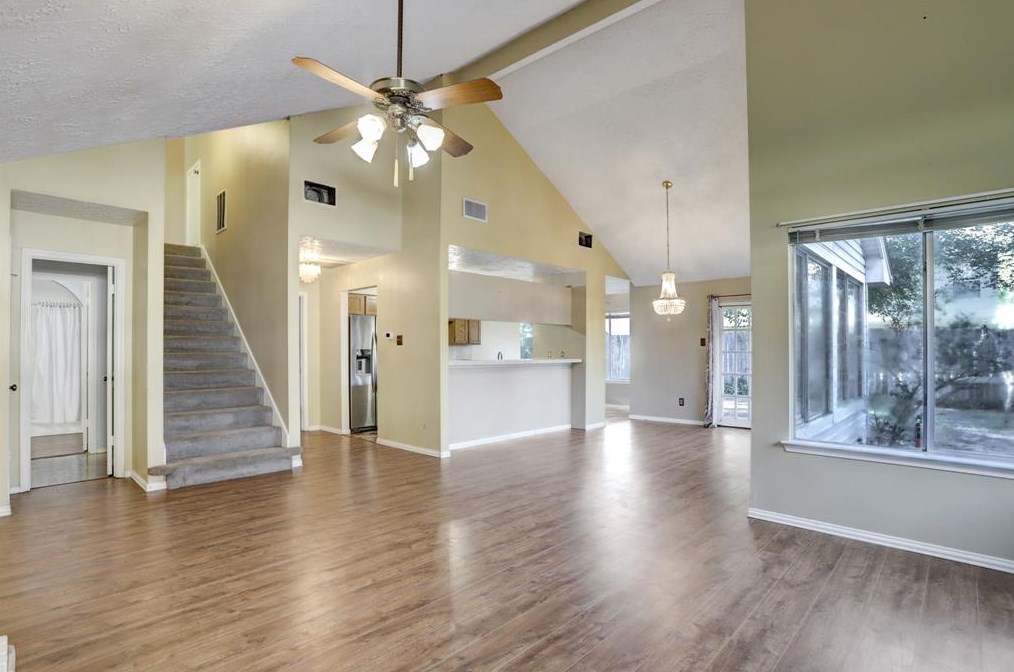 10514 Prospect Hill Dr, Houston TX  77064-5418 exterior