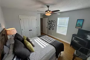 2836 Gulf View Ln, Crystal Beach, TX 77650 - Photo 28