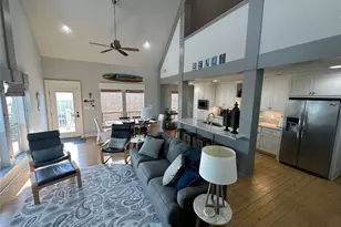 2836 Gulf View Ln, Crystal Beach, TX 77650 - Photo 20