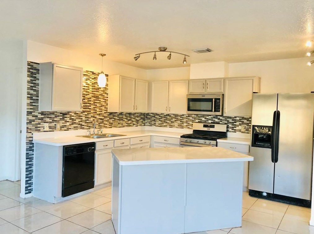 2602 Eldridge Park Way, Sugar Land, TX 77498