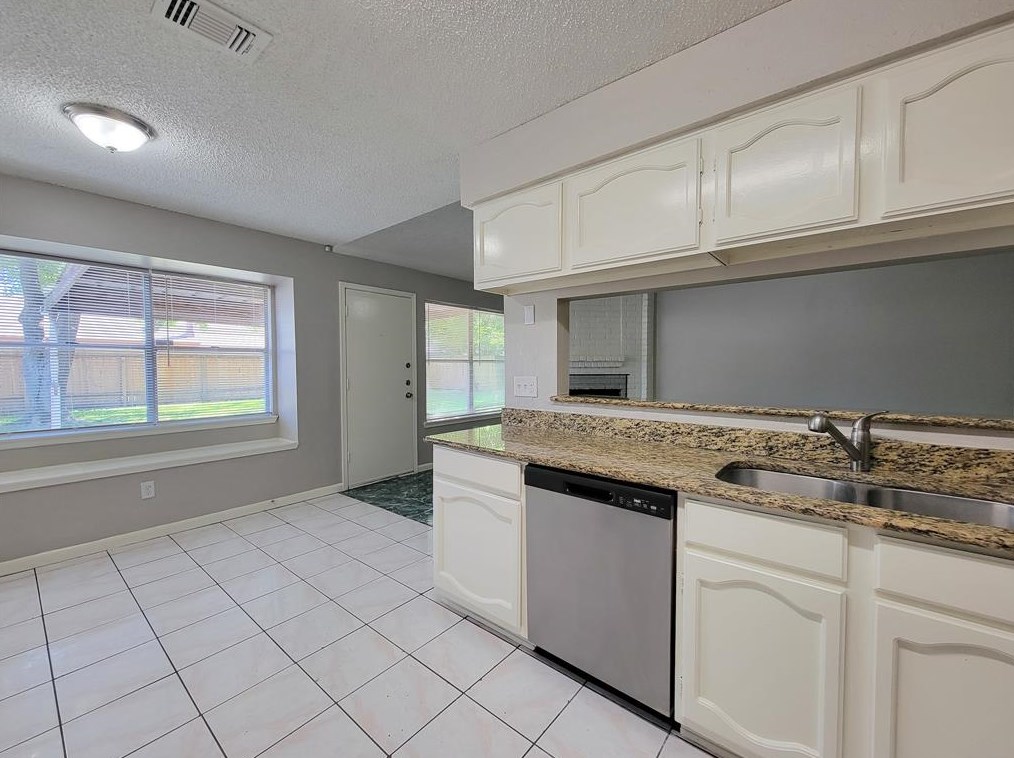 7850 Birchbark Dr, Humble TX 77338-1836 exterior