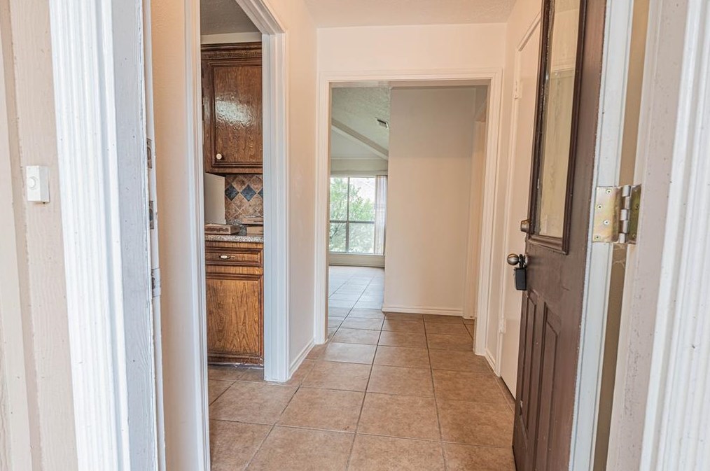 25710 Old Carriage Ln, Spring, TX 77373