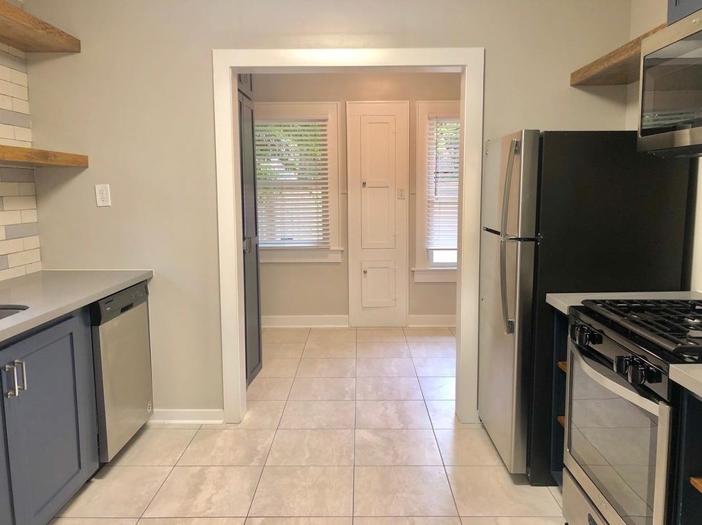 241 21st St, Houston TX  77008-2541 exterior