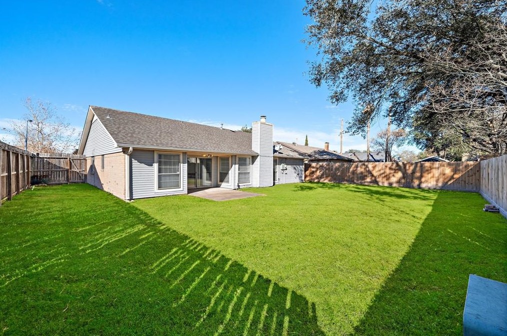 16007 Sierra Grande Dr, Houston, TX 77083