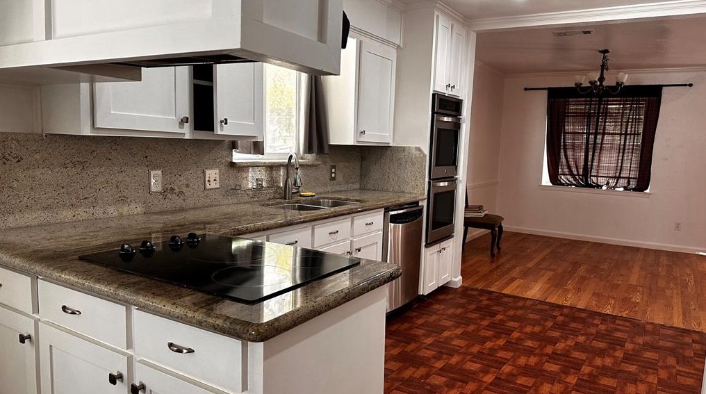 11718 Braewick Dr, Houston TX  77035-4106 exterior