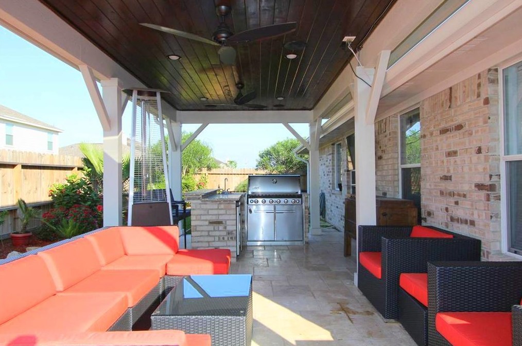6109 Promenade Ln, Pearland, TX 77584