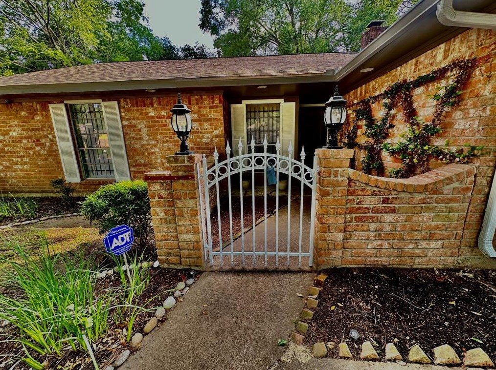 7223 Williams St, Houston, TX 77040