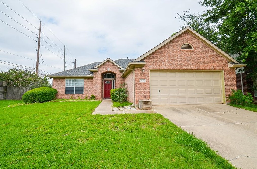 3626 Stratford Town Ln, Sugar Land, TX 77498
