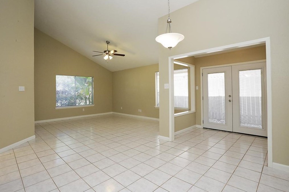 12706 Monaco Rd, Houston, TX 77070