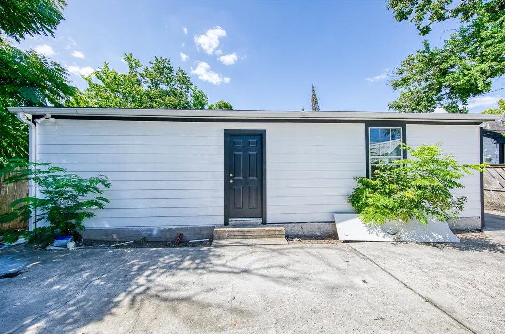 7232 Eppes St, Houston TX  77087-4340 exterior