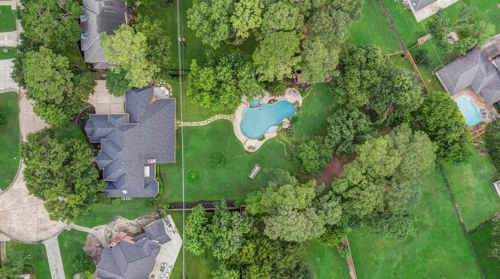 16006 Salmon Ln, Spring, TX 77379-6850