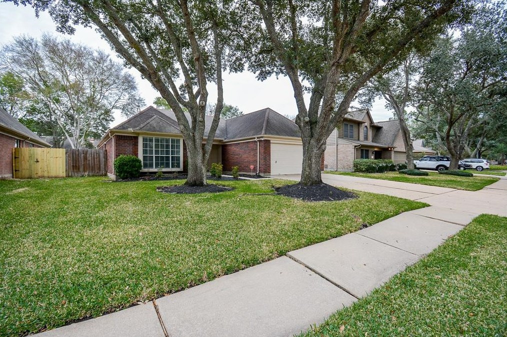 1319 Irish Mist Ct, Katy, TX 77450