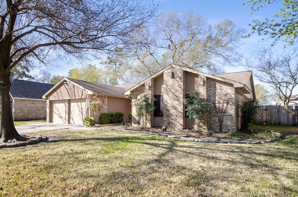 24003 Spring Way Dr, Spring, TX 77373-8902