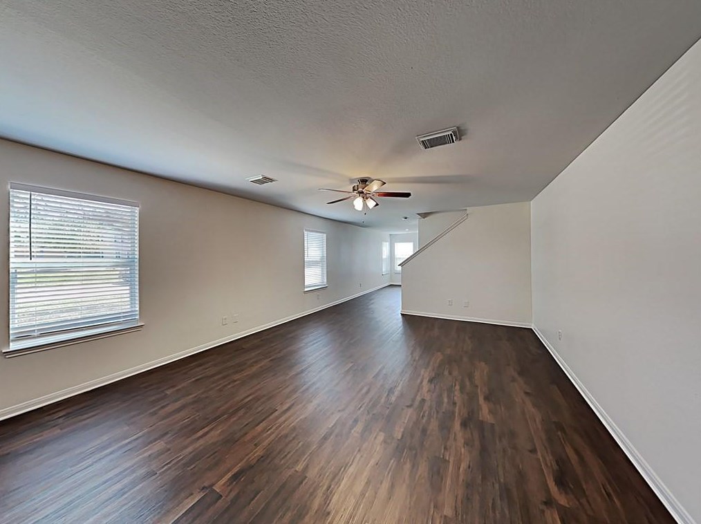 18011 Shallow Leaf Ln, Cypress, TX 77433