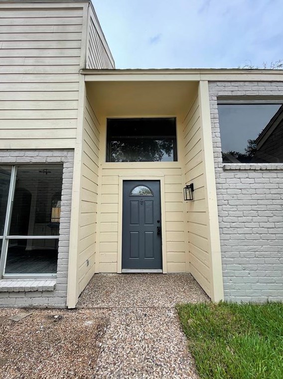 15907 Seven Springs Dr, Houston, TX 77084-2939