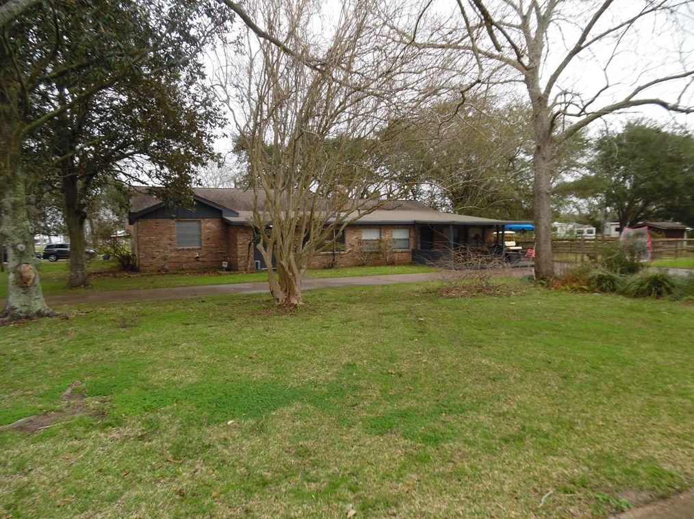 3337 Tower Rd, Santa Fe, TX 77517