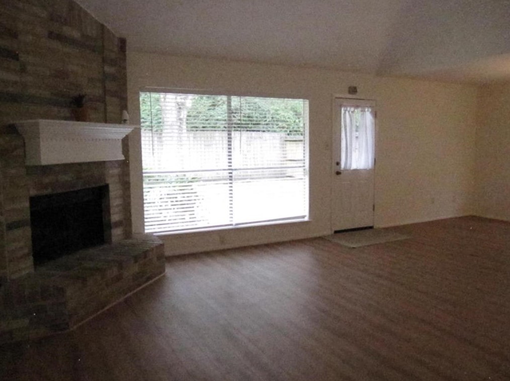 21503 Bridgepoint Ln, Spring, TX 77388