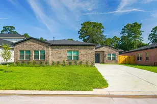 2618 Piemonte Ave Circle, Spring, TX 77388 - Photo 2