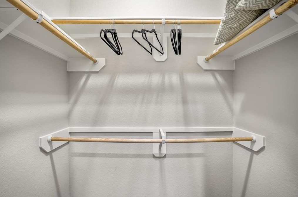 4830 Firnat, Houston TX  77016-5224 exterior