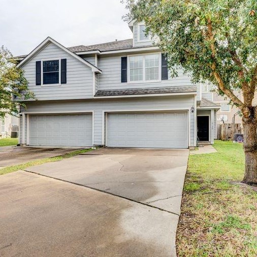 6130 Yorkglen Manor Ln, Houston, TX 77084