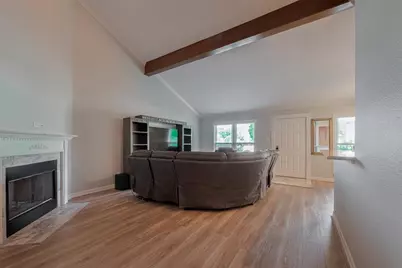 64 Hideaway Drive, Friendswood, TX 77546 - Photo 6