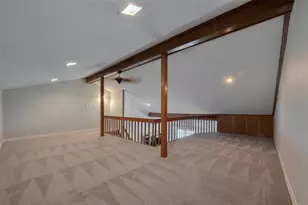 64 Hideaway Dr, Friendswood, TX 77546 - Photo 20