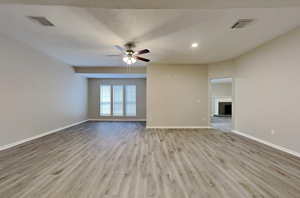 9202 Wallingham Dr, Spring, TX 77379