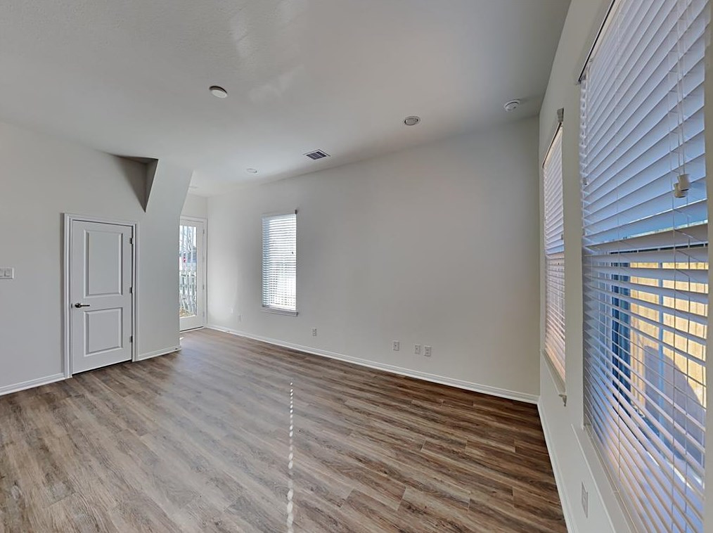 9902 Clark Rd #q, Houston, TX 77076