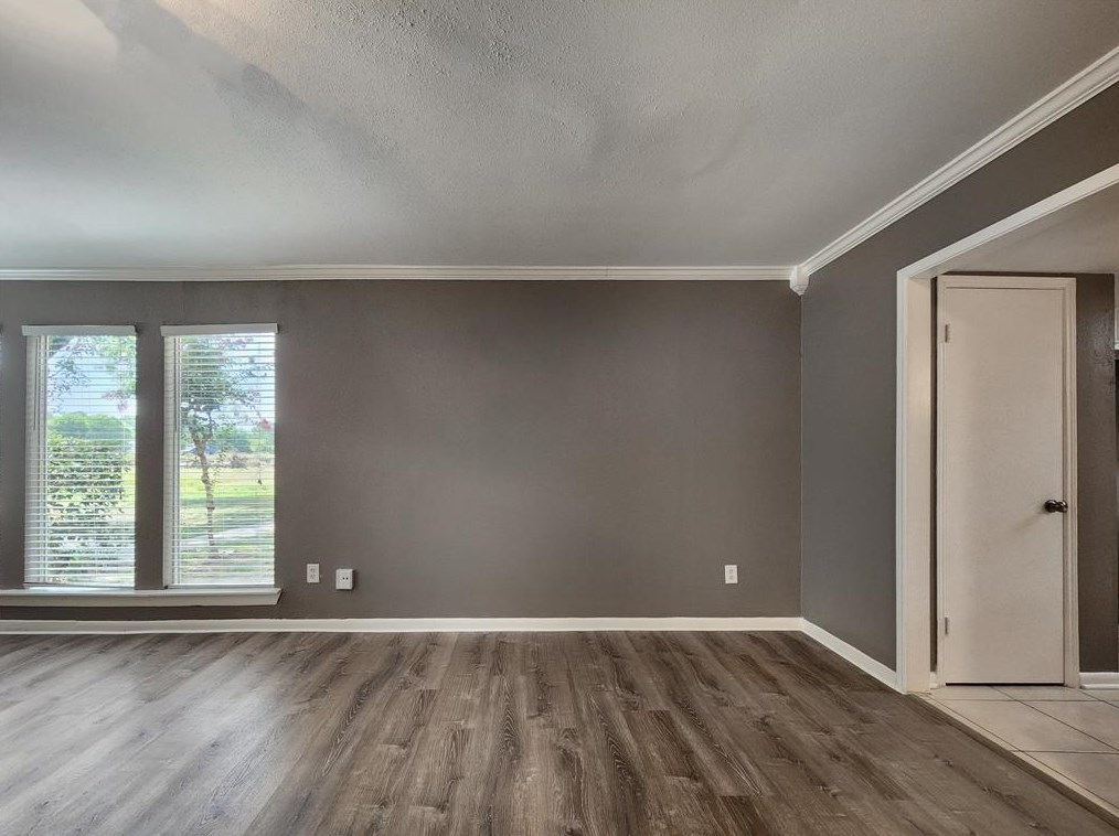 7716 Challie Ln, Houston TX 77088-4215 exterior