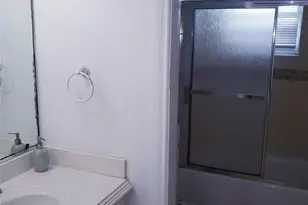 3716 Sabrina, Galveston, TX 77554 - Photo 24