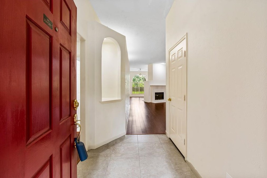 206 Dreamweaver Cir, Spring, TX 77380-4208