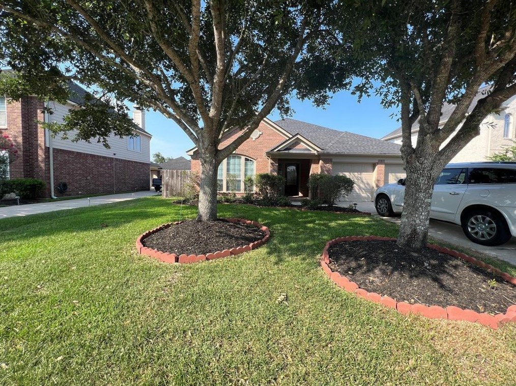 6006 Royal Hollow Ln, Katy, TX 77450
