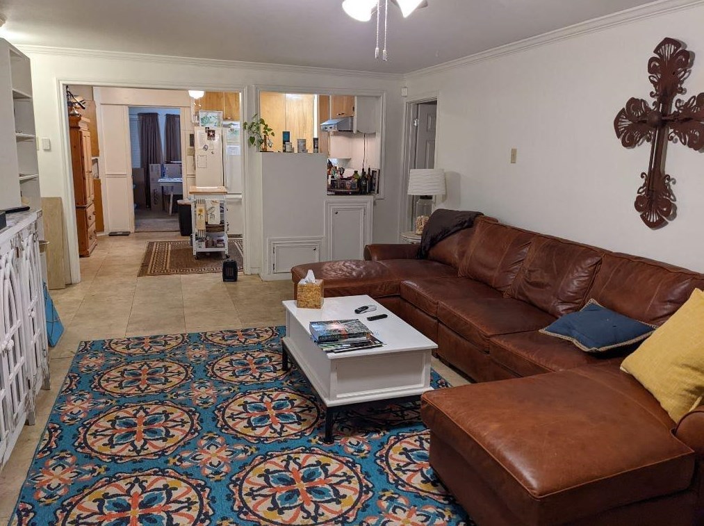 121 Albacore Ave, Galveston, TX 77550