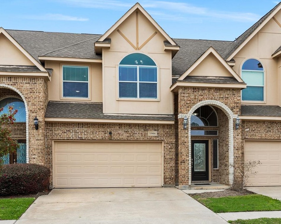 1906 Jara Ct, Spring TX  77388-3644 exterior