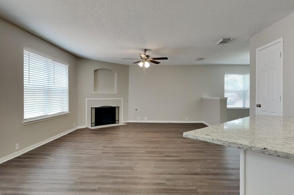 11939 Sonora Springs Dr, Tomball, TX 77375-1760