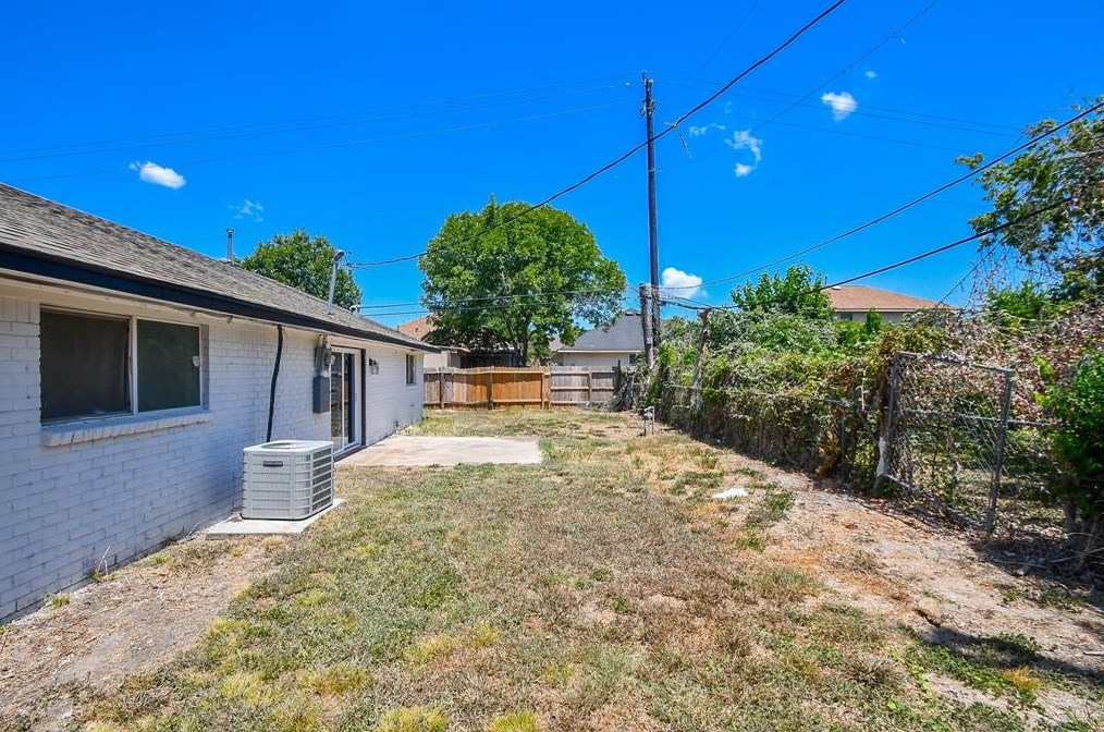 4134 Brookston St, Houston TX  77045-3226 exterior