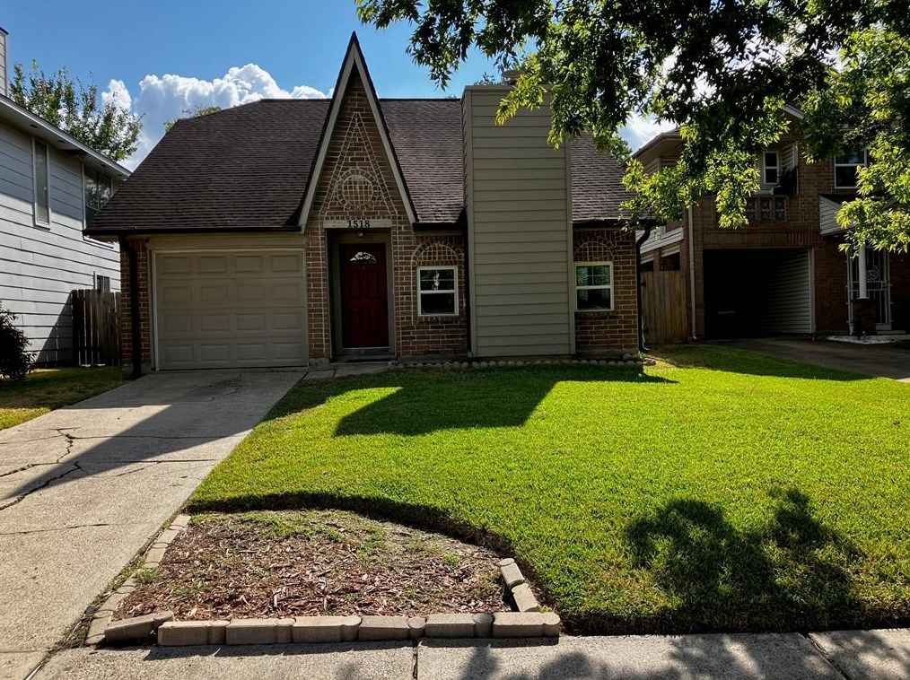 1518 Chertsey Cir, Channelview, TX 77530