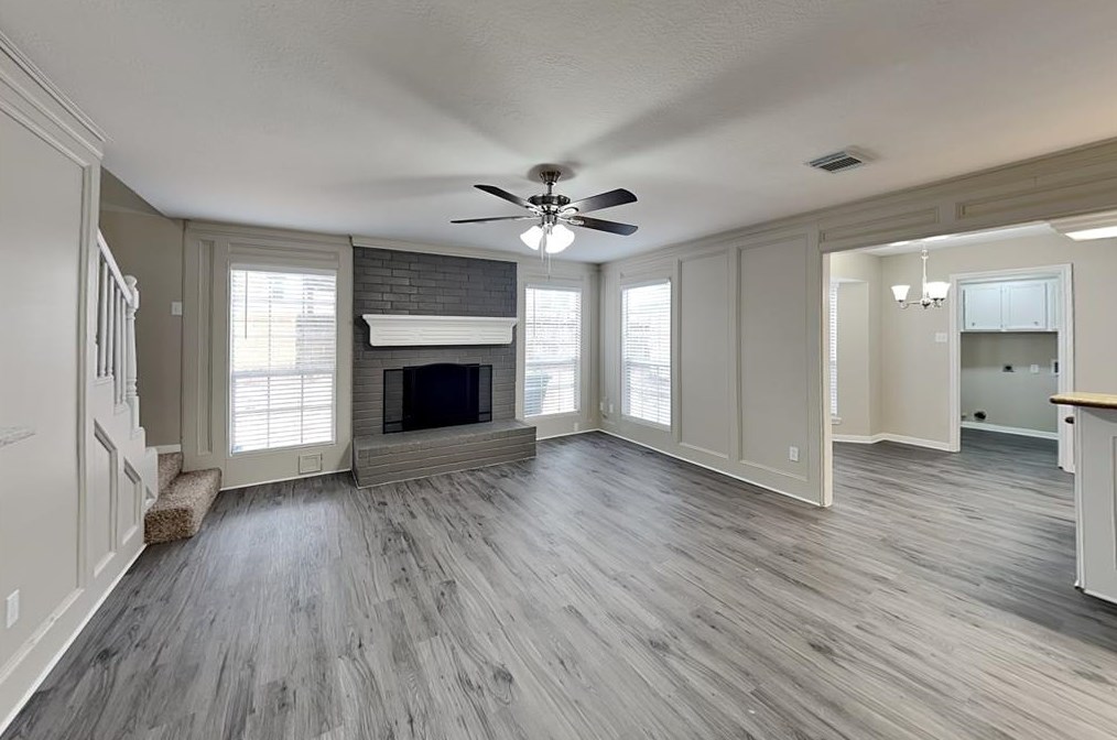 11942 Hillbrook Dr, Houston, TX 77070-1225