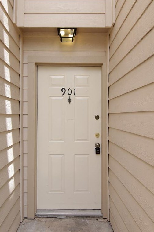 3100 Jeanetta St Apt 901, Houston, TX 77063