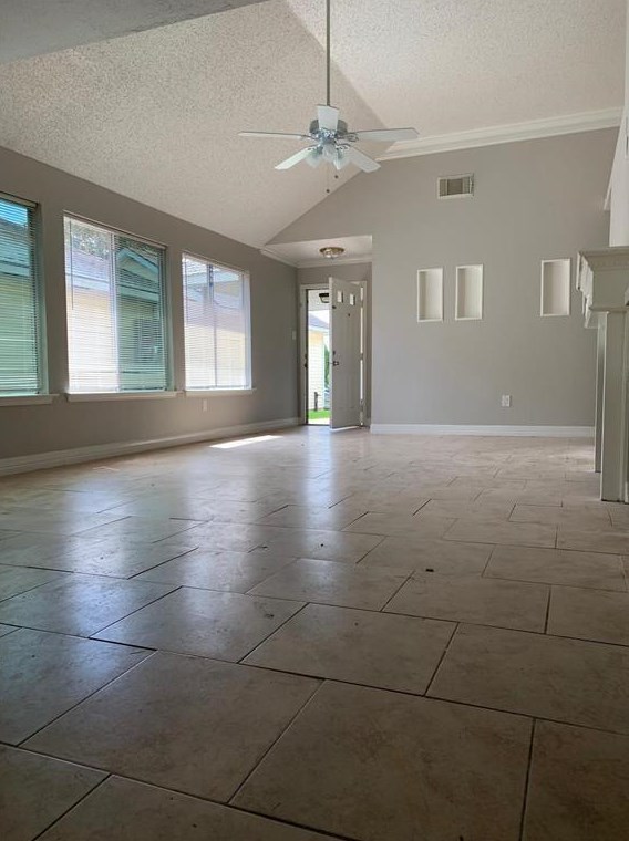 1114 Maclesby Ln, Channelview, TX 77530