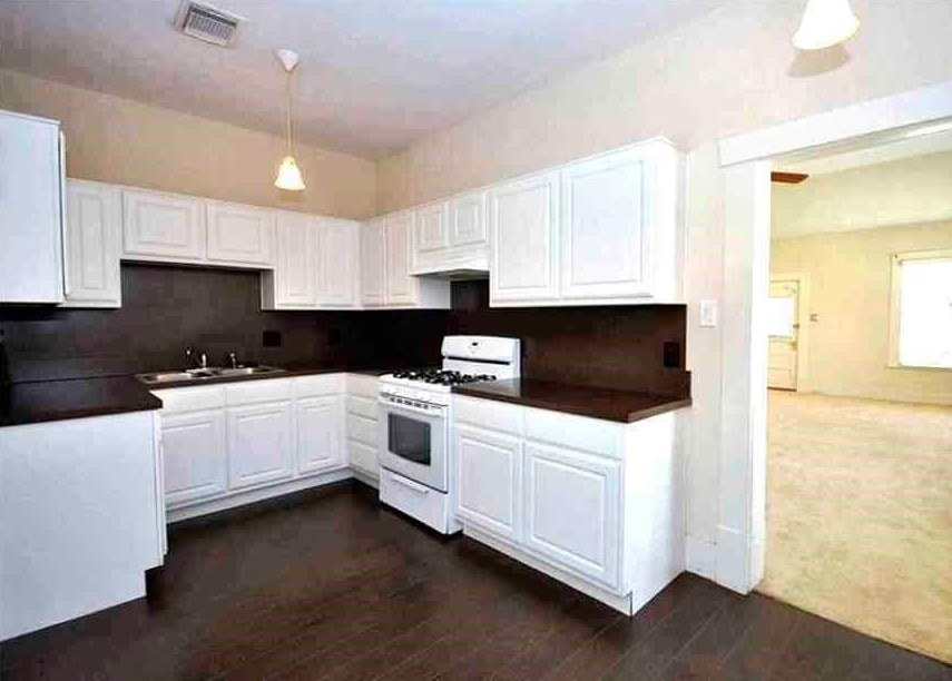 1022 Rutland St, Houston TX  77008-4137 exterior