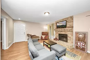 10555 Turtlewood Ct, Houston, TX 77072 - Photo 10