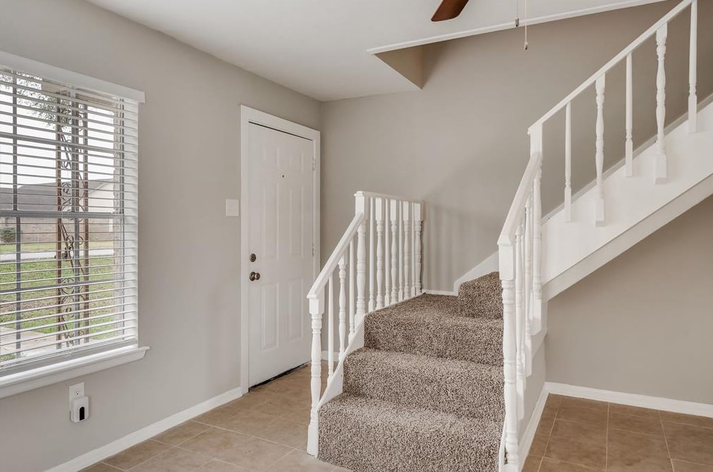 2614 Ellington St, Houston, TX 77088
