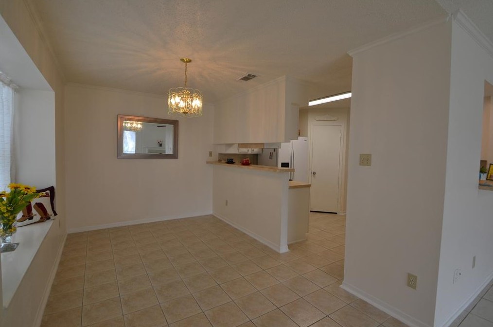 3211 Timber View Dr, Sugar Land TX  77479-1825 exterior