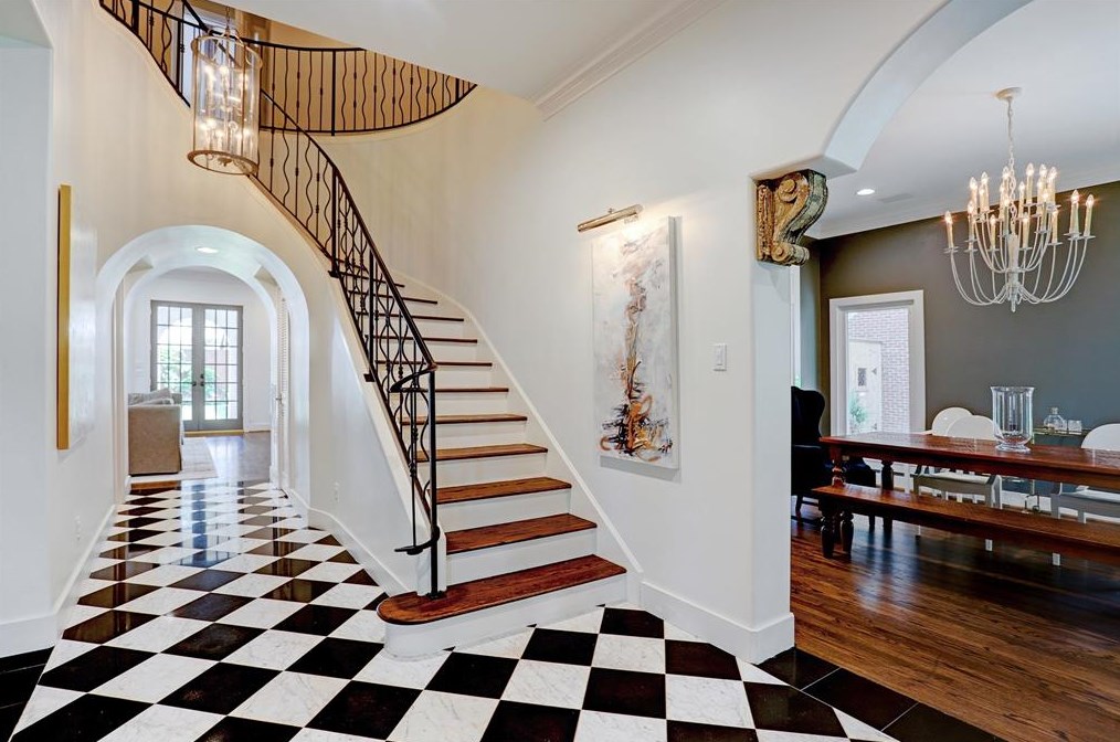 3779 Robinhood St, Houston, TX 77005