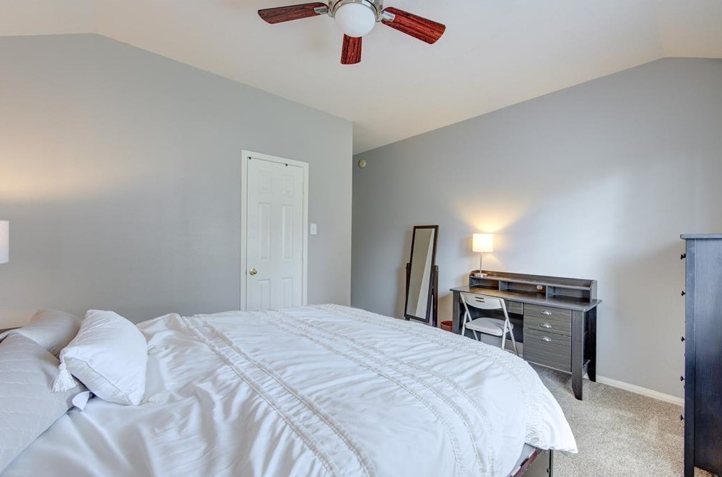 4615 Mason Ct, Sugar Land TX 77479-5408 exterior