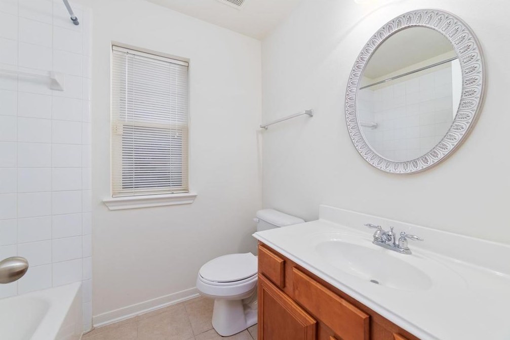 13039 Rose Lndg Dr, Houston TX  77070-5160 exterior