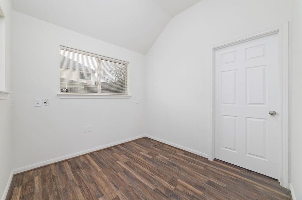 13039 Rose Lndg Dr, Houston TX  77070-5160 exterior