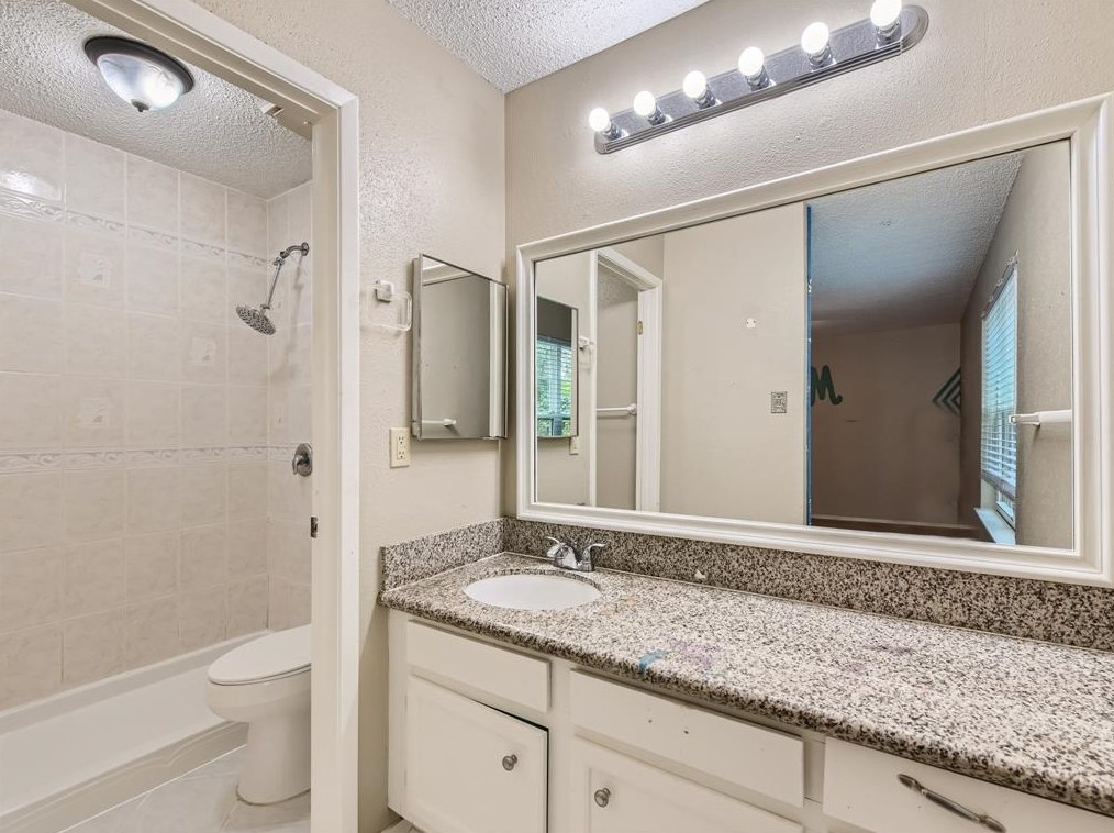 19715 Coppervine Ln, Houston TX  77084-4765 exterior