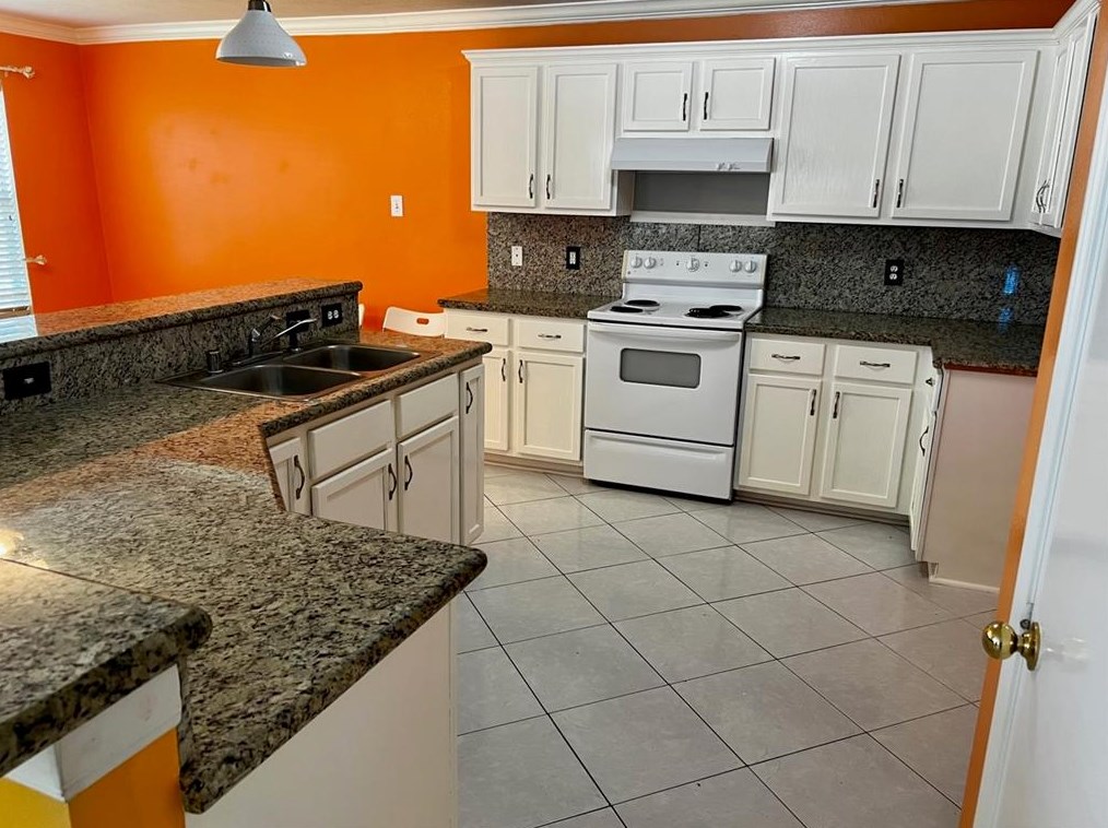 14130 Beech Meadow Dr, Houston, TX 77083